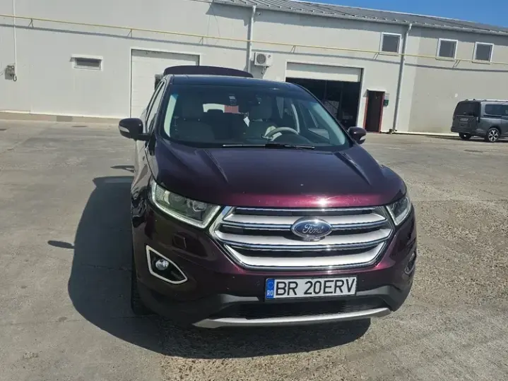 Ford Edge II 2.0 TDCi Powershift Titanium