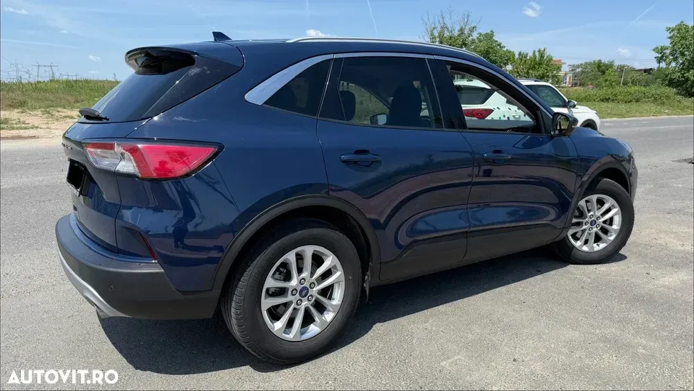 Ford Kuga III 1.5 EcoBoost FWD Titanium — imagine 3