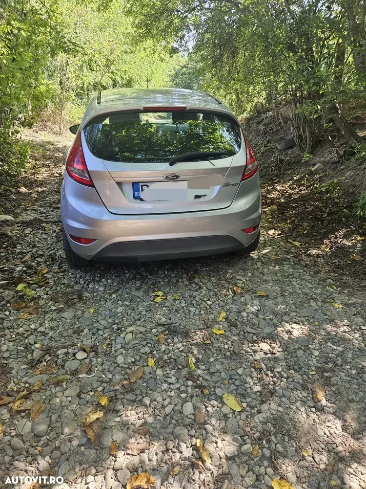 Ford Fiesta — imagine 5
