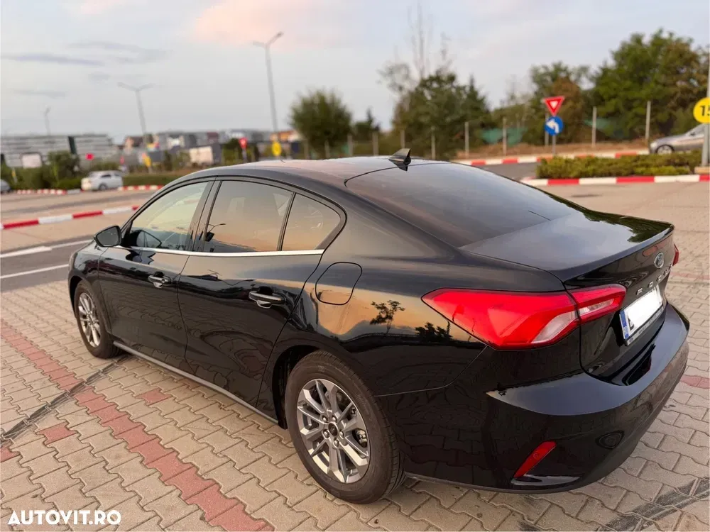 Ford Focus MK4 1.5 EcoBlue 8AT Active — imagine 6