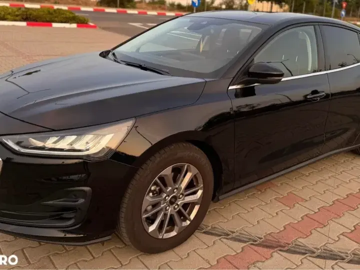 Ford Focus MK4 1.5 EcoBlue 8AT Active