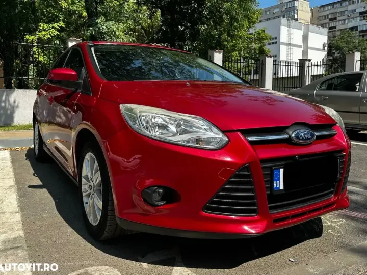 Ford Focus MK3 1.6 TI-VCT Powershift Titanium