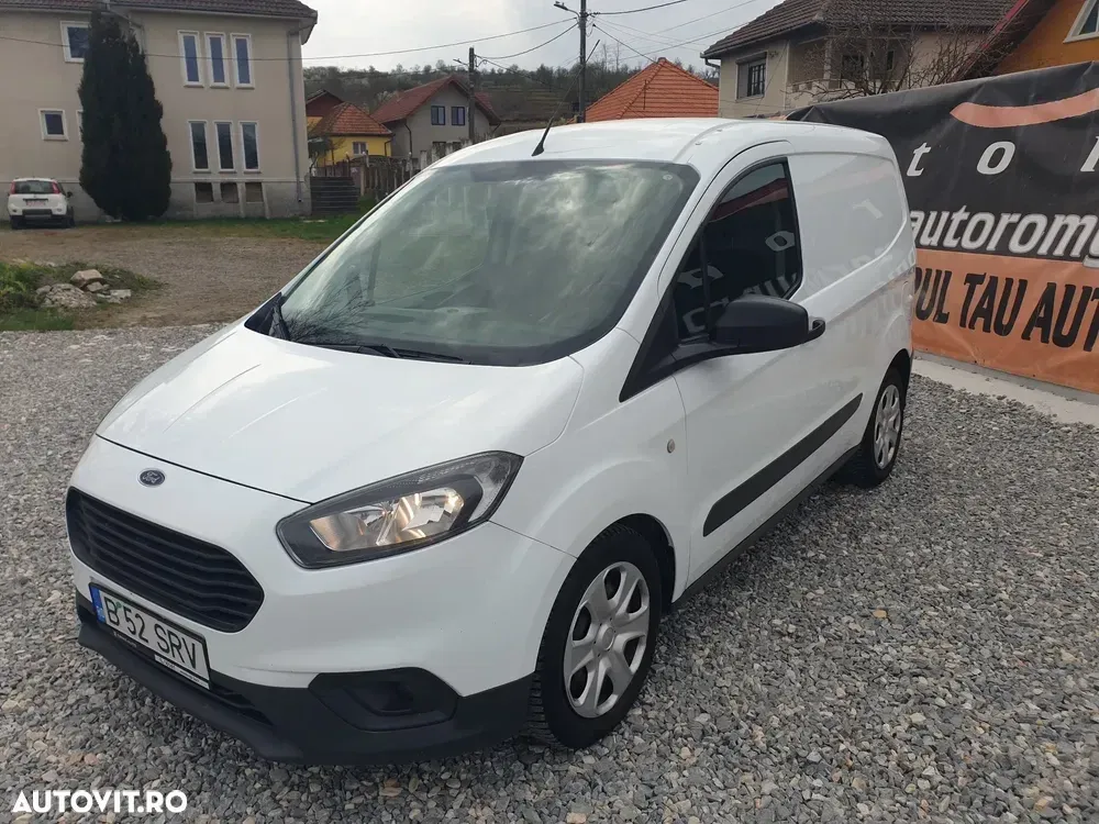 Ford Tourneo Courier — imagine 3