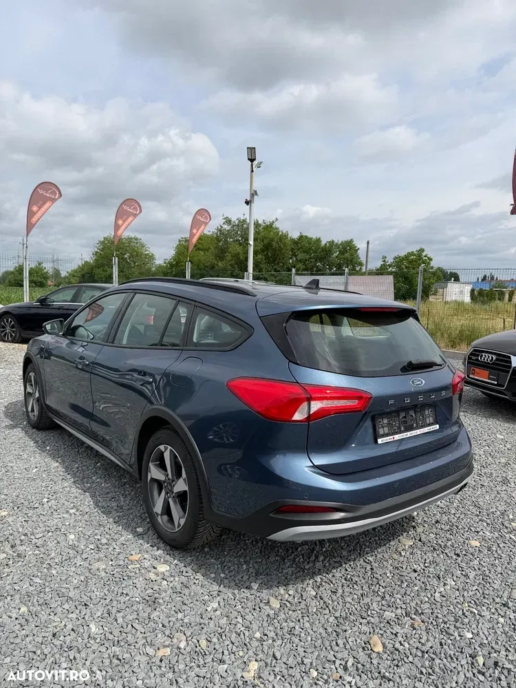 Ford Focus MK4 1.5 EcoBlue Active Business — imagine 4