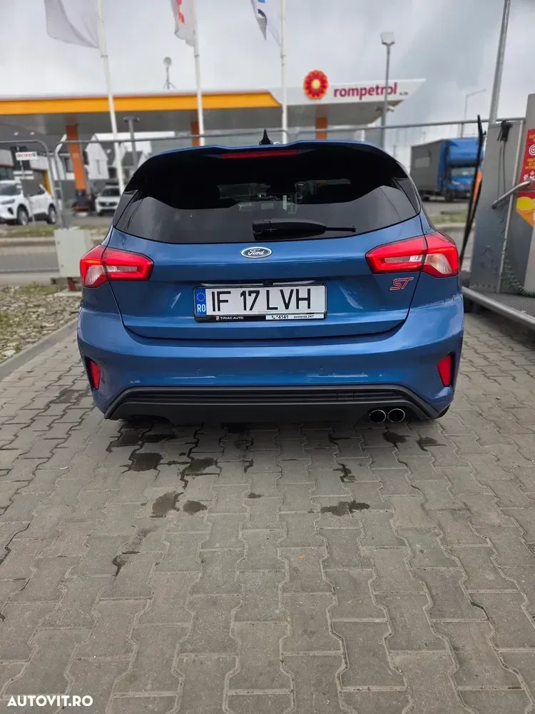 Ford Focus MK4 — imagine 5