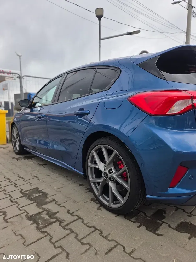 Ford Focus MK4 — imagine 3