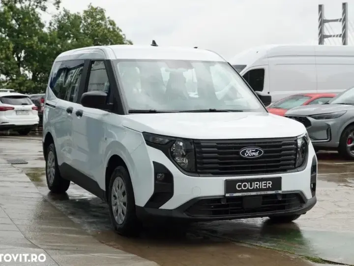 Ford Tourneo Courier 1.0 EcoBoost M6 Trend