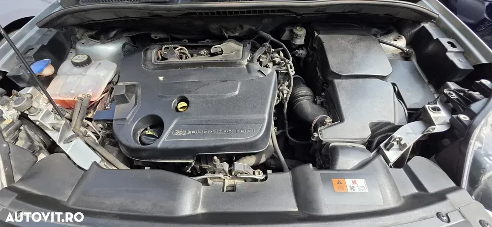 Ford Kuga I — imagine 2