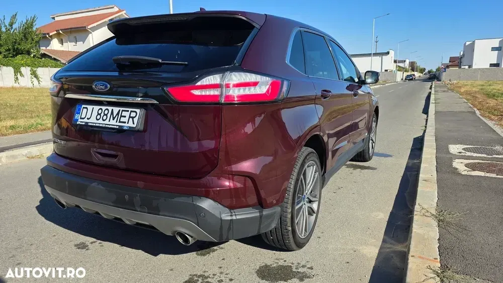 Ford Edge II 2.0 Panther A8 AWD Titanium — imagine 5