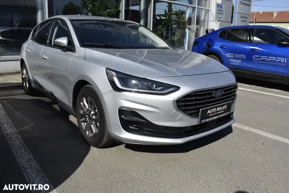 Ford Focus MK4 — imagine 4