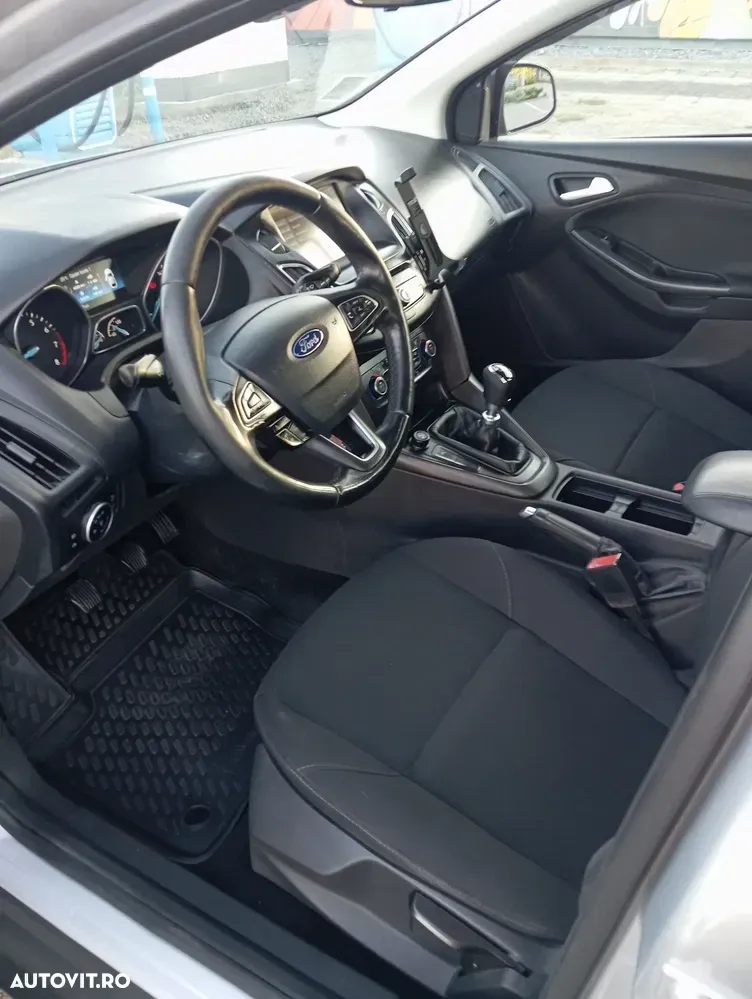 Ford Focus MK3 1.0 EcoBoost Trend — imagine 6