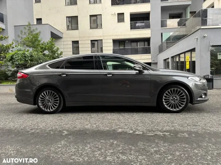 Ford Mondeo IV 2.0 TDCi Powershift AWD Titanium