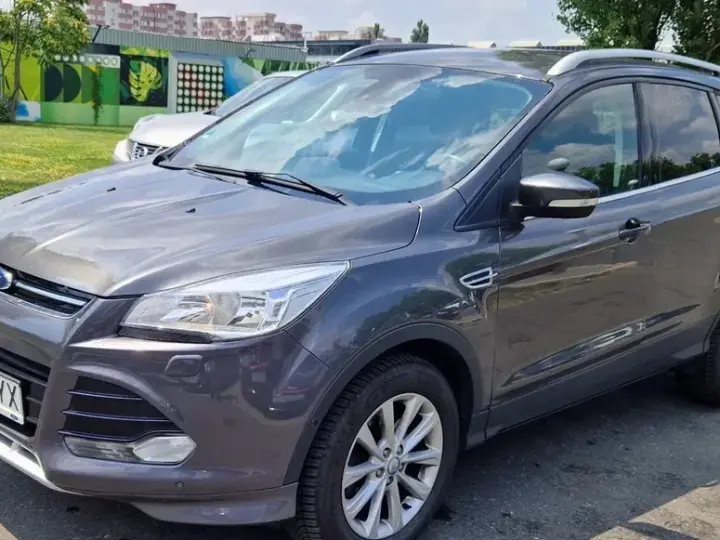 Ford Kuga II 2.0 TDCi 2x4 Business Edition