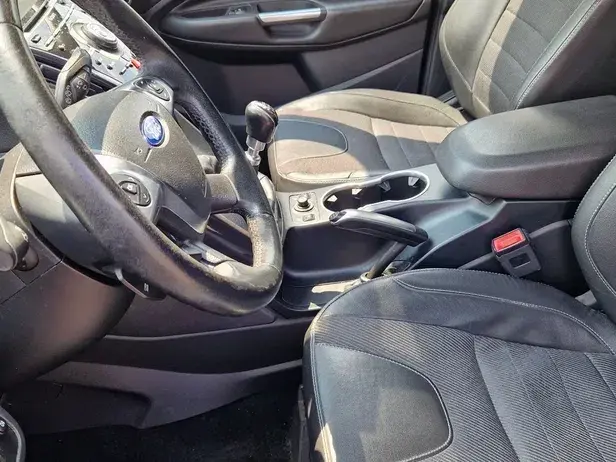 Ford Kuga II 2.0 TDCi 2x4 Business Edition