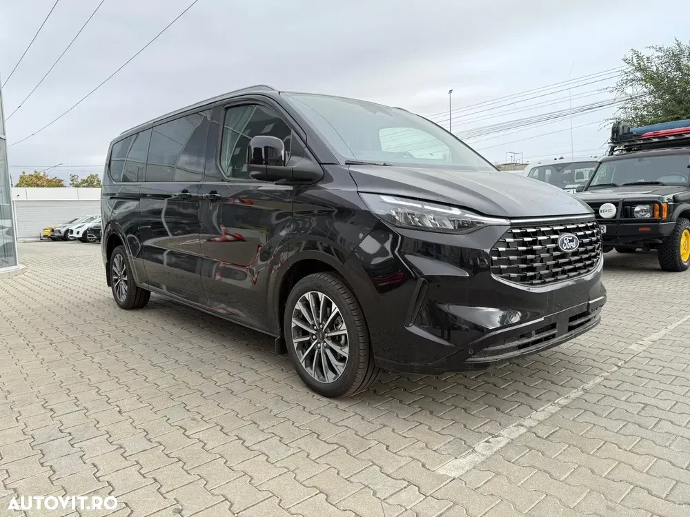 Ford Tourneo Custom Bus 320L 2.0 EcoBlue 170 CP 8AT L2H1 AWD Titanium X — imagine 3