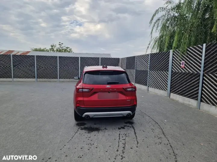 Ford Kuga III 2.5 Duratec FWD FHEV Titanium