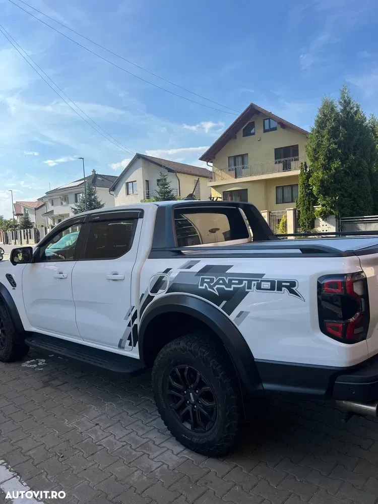 Ford Raptor — imagine 4