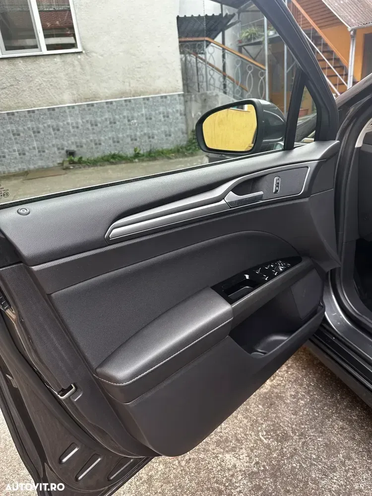 Ford Mondeo IV 2.0 TDCI Titanium — imagine 4