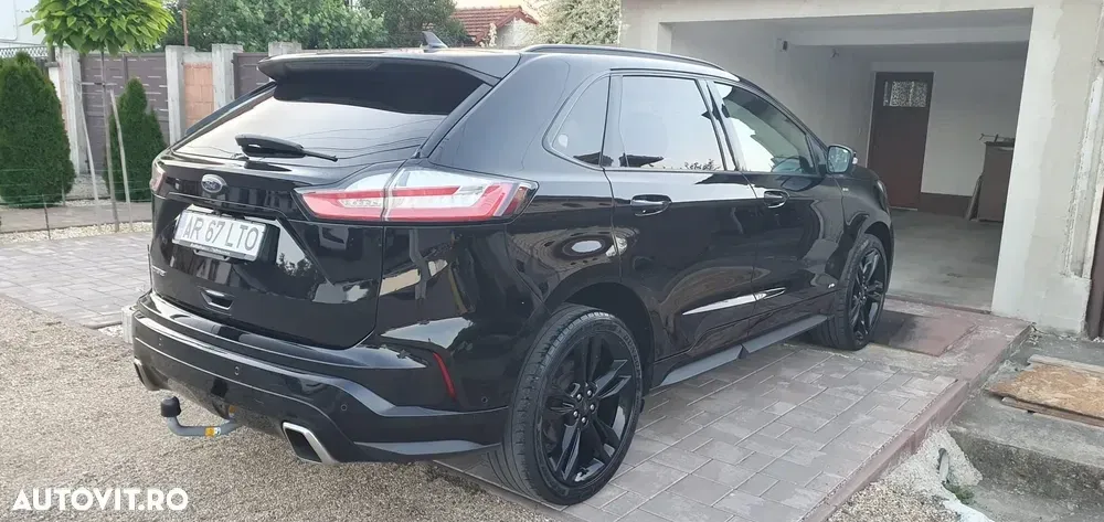 Ford Edge — imagine 4