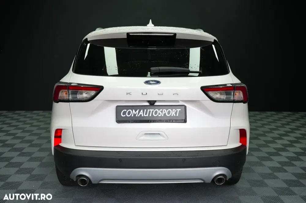 Ford Kuga 1.5 EcoBlue A8 FWD Titanium — imagine 4