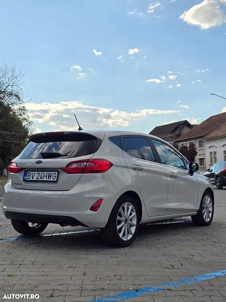 Ford Fiesta VIII 1.5 TDCi S&S TITANIUM — imagine 4