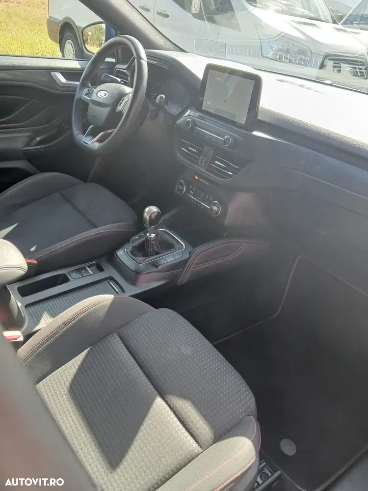 Ford Focus MK4 — imagine 6