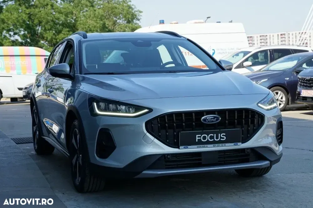 Ford Focus MK4 — imagine 3