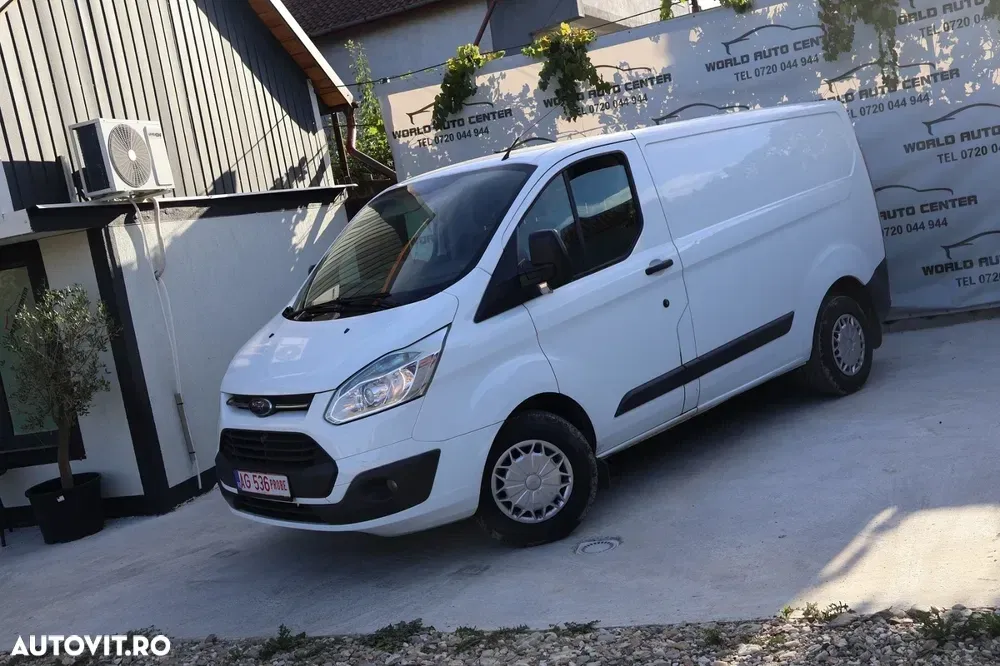 Ford Transit Custom LWB Combi Base — imagine 3