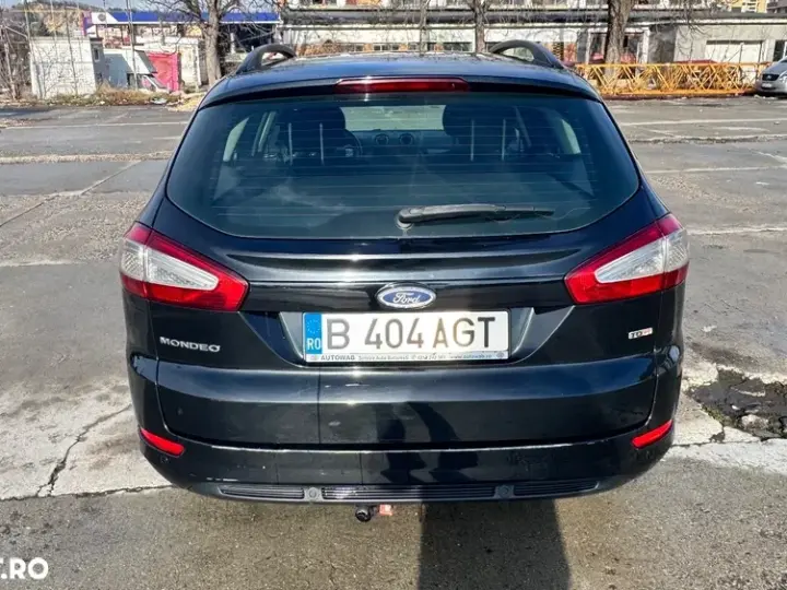 Ford Mondeo III 2.0 TDCI Titanium