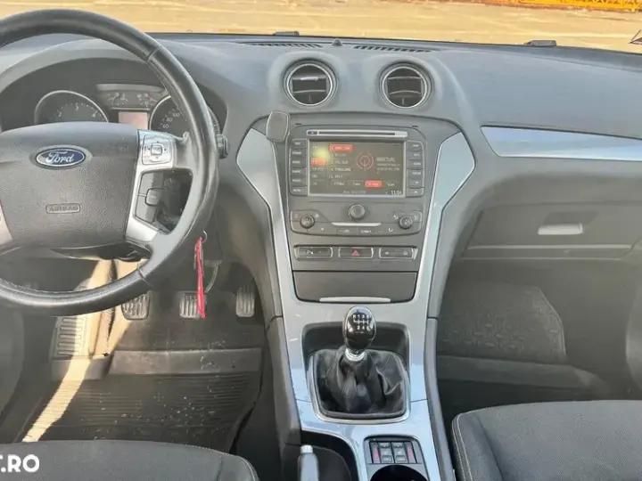 Ford Mondeo III 2.0 TDCI Titanium