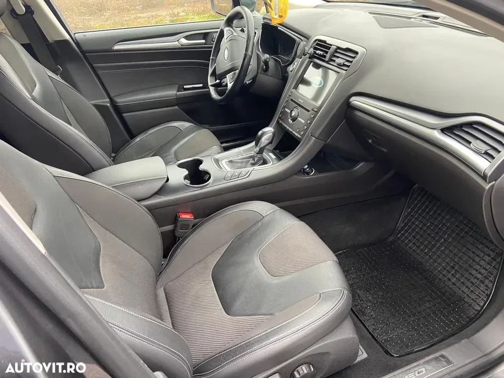 Ford Mondeo IV 2.0 TDCI PowerShift Titanium — imagine 3