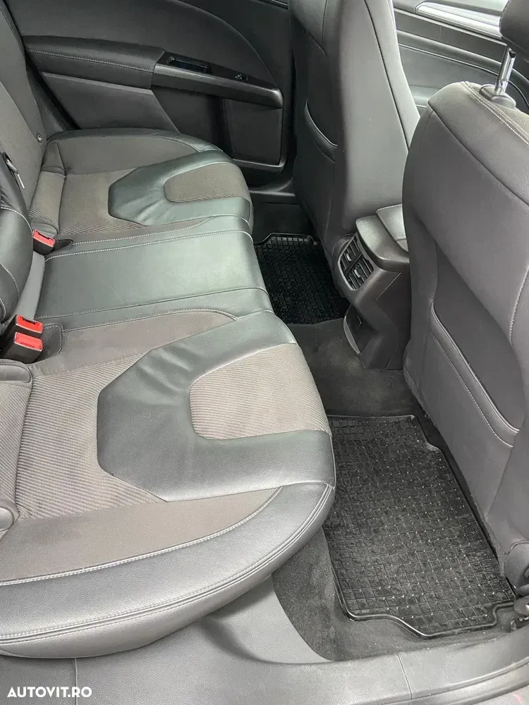 Ford Mondeo IV 2.0 TDCI PowerShift Titanium — imagine 6
