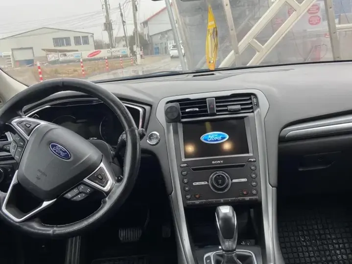 Ford Mondeo IV 2.0 TDCI PowerShift Titanium