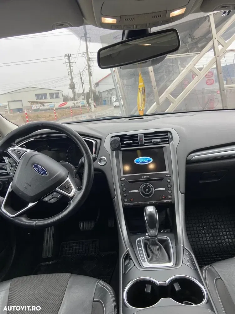 Ford Mondeo IV 2.0 TDCI PowerShift Titanium — imagine 4