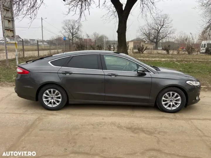 Ford Mondeo IV 2.0 TDCI PowerShift Titanium