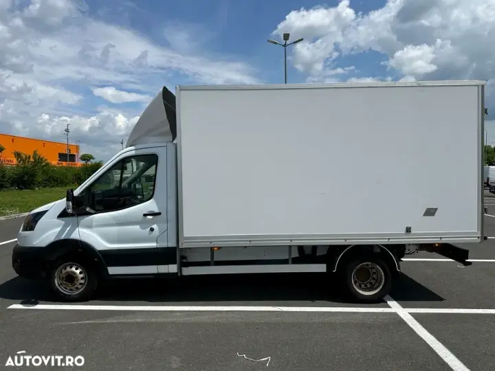Ford Transit 350 2.0 EcoBlue 130 CP L4 RWD Base