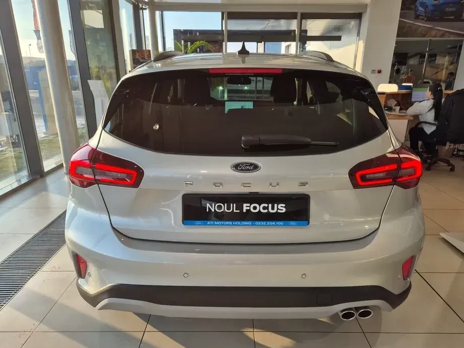 Ford Focus 1.0 EcoBoost 7DCT MHEV Active X — imagine 5