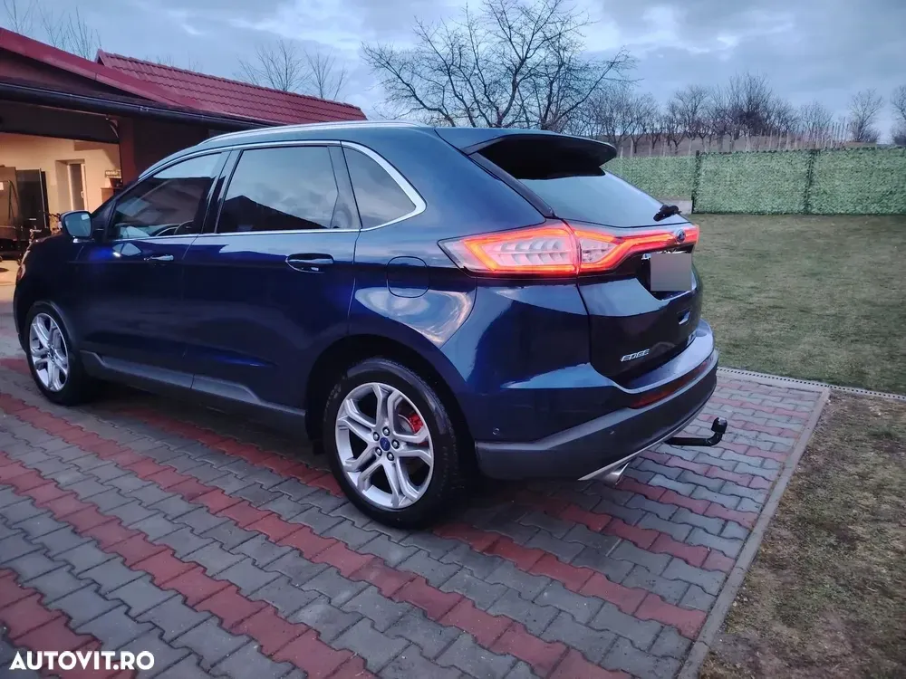 Ford Edge II 2.0 TDCi S/S 4WD Titanium — imagine 4
