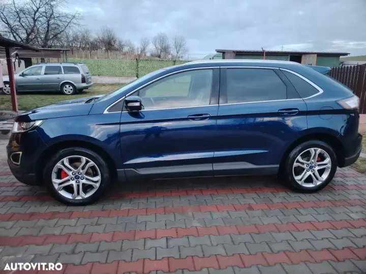 Ford Edge II 2.0 TDCi S/S 4WD Titanium