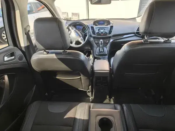 Ford Kuga 2.0 TDCi Powershift 4WD Titanium