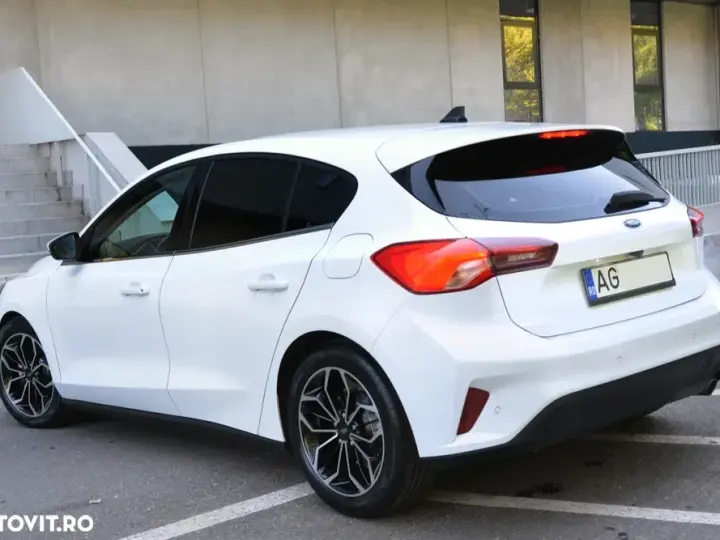 Ford Focus MK4 1.5 TDCi DPF Start-Stopp-System Aut. Titanium