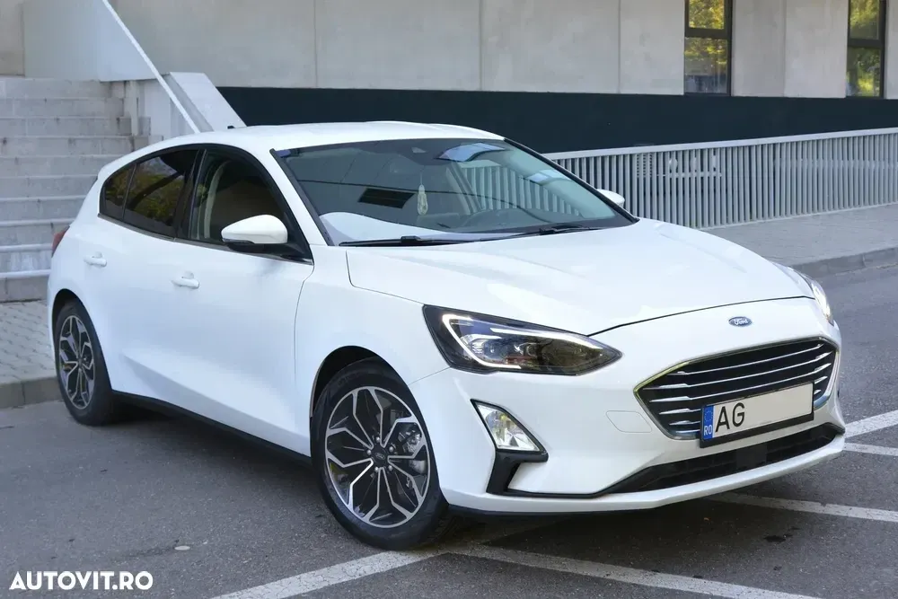 Ford Focus MK4 1.5 TDCi DPF Start-Stopp-System Aut. Titanium — imagine 2