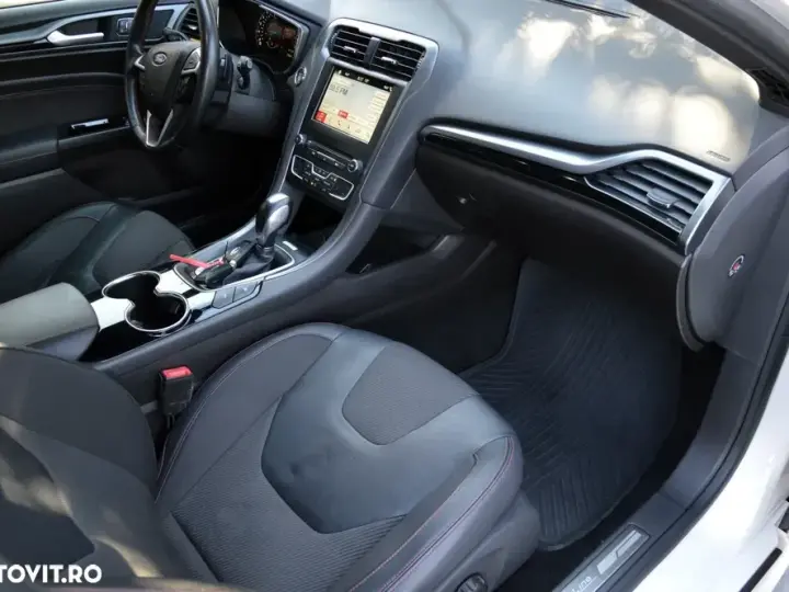 Ford Mondeo 2.0 TDCi Start-Stopp PowerShift-Aut ST-Line