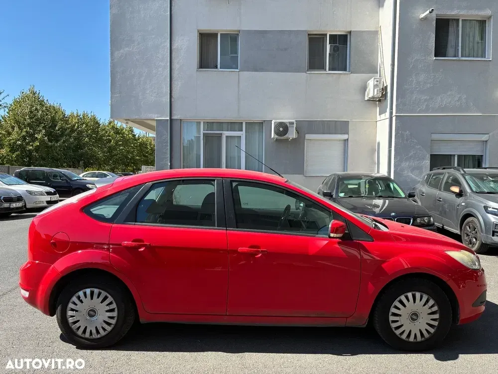 Ford Focus MK2 — imagine 4