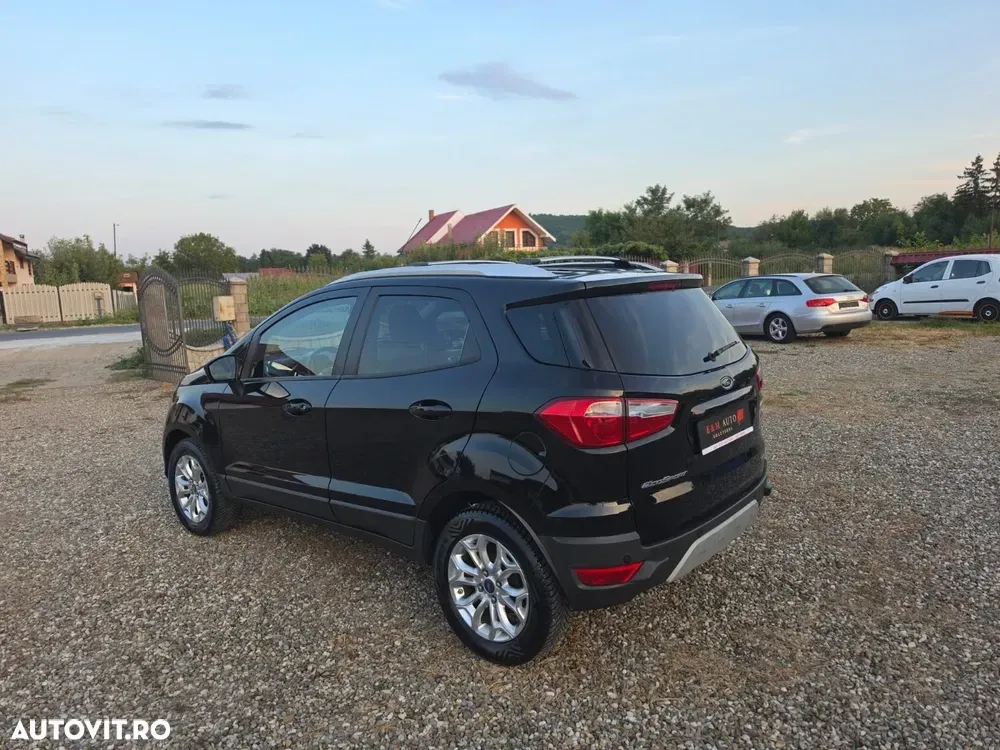 Ford EcoSport 1.0 EcoBoost Titanium — imagine 4