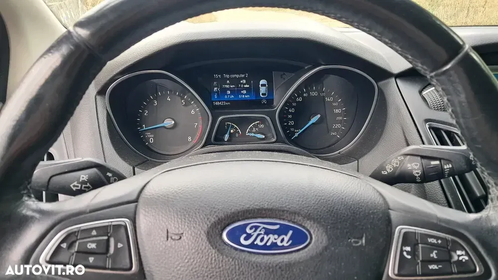 Ford Focus MK3 — imagine 4