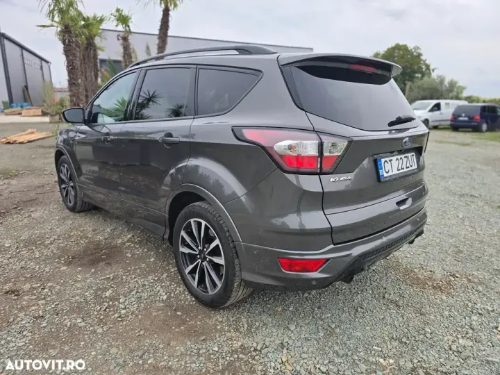 Ford Kuga II 2.0 TDCi 2WD ST-Line