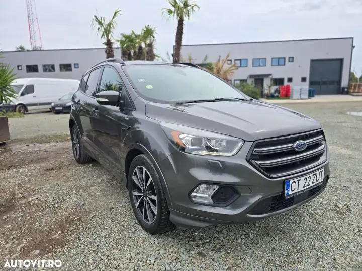 Ford Kuga II 2.0 TDCi 2WD ST-Line