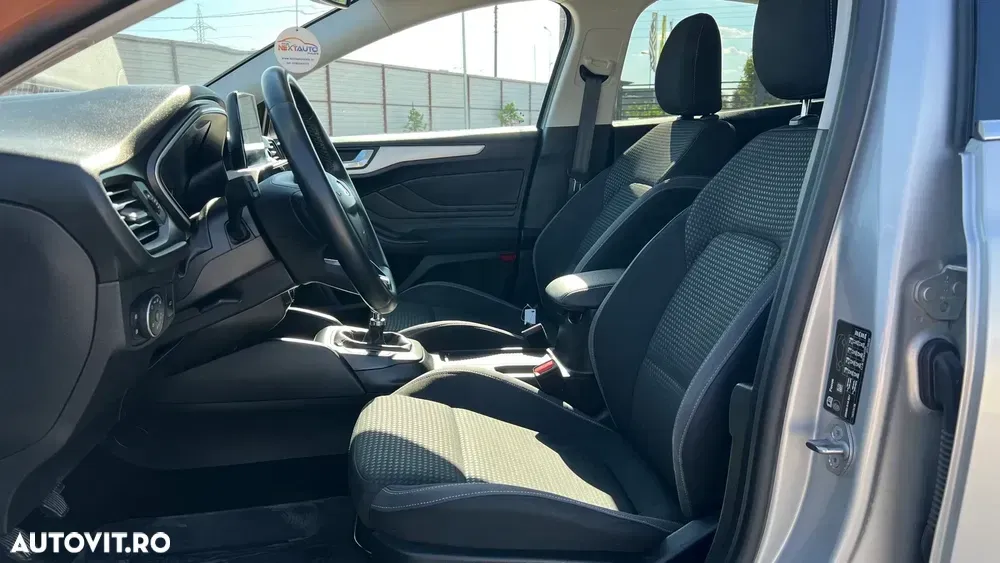Ford Focus MK4 1.0 EcoBoost Trend — imagine 6