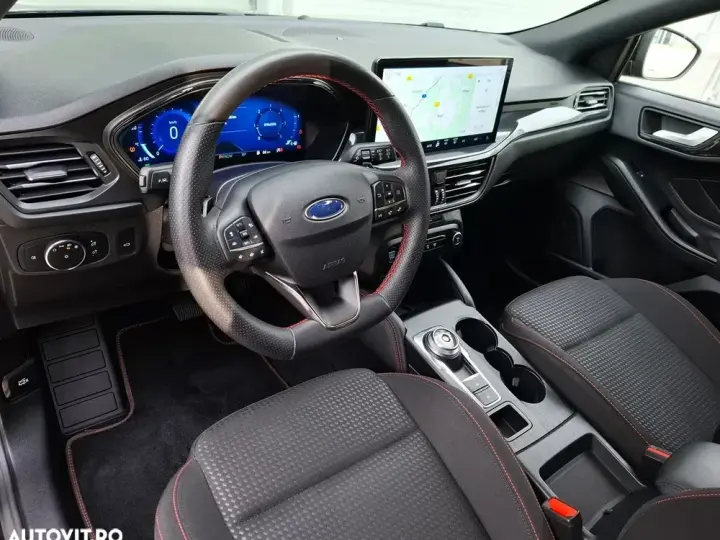 Ford Focus MK4 1.5 EcoBlue Start-Stopp-System Aut. ST-LINE